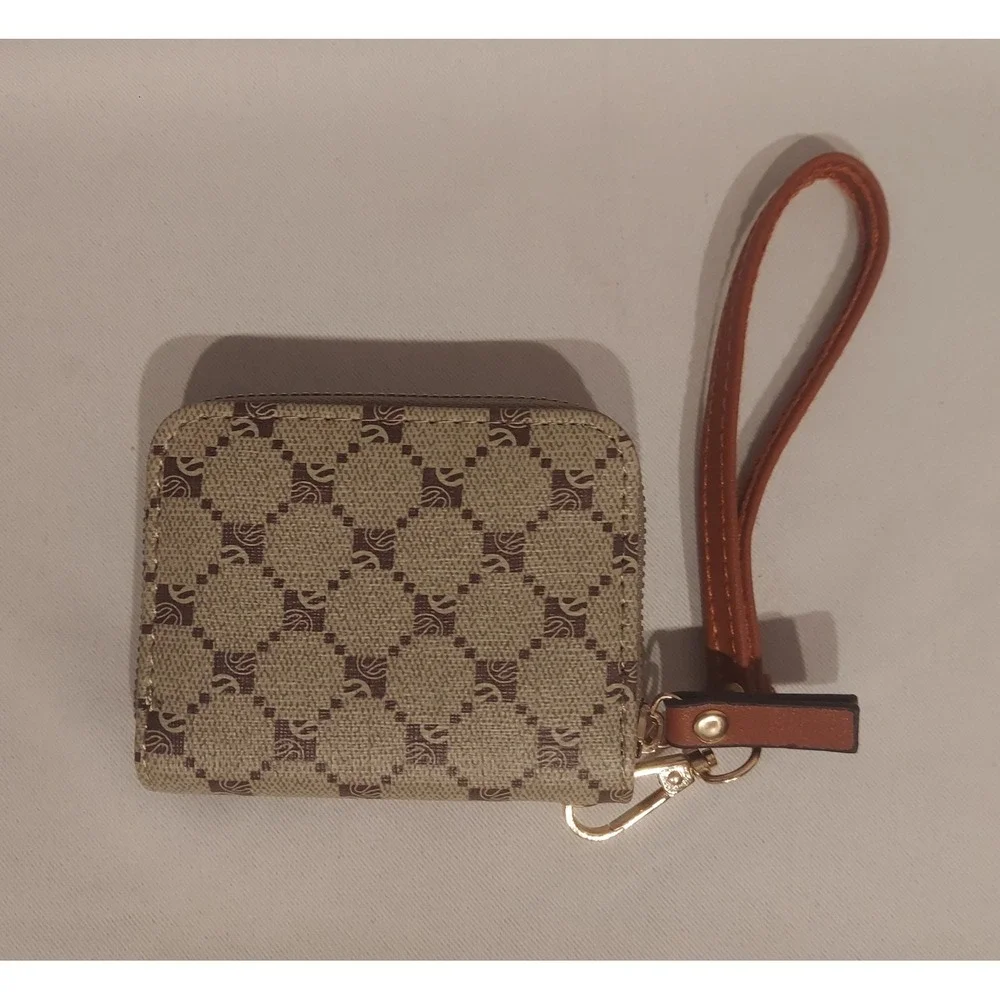 Park Avenue Collection Womens Tan & Brown‎ Pattern Small Wallet Wristlet NWOT